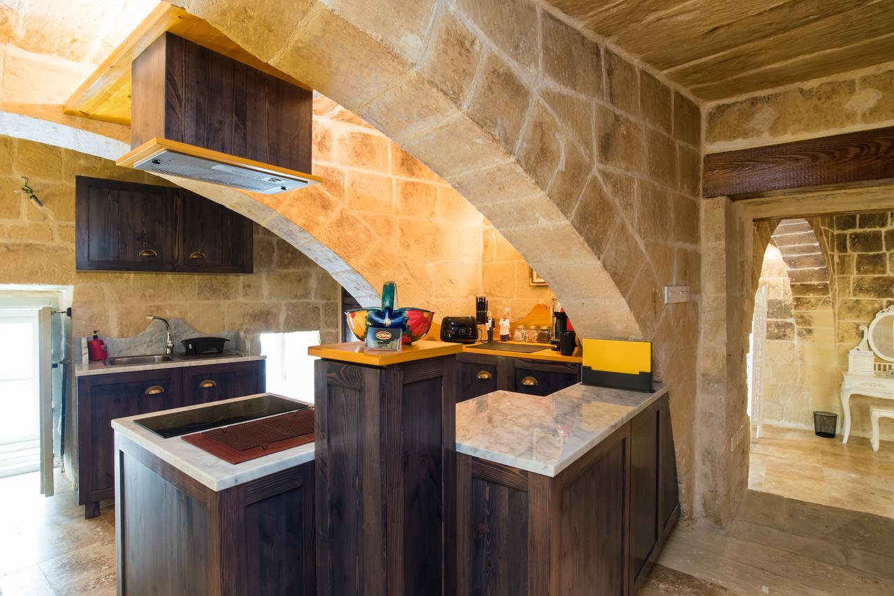 1 Bedroom Heritage Apartment Валета Екстериор снимка